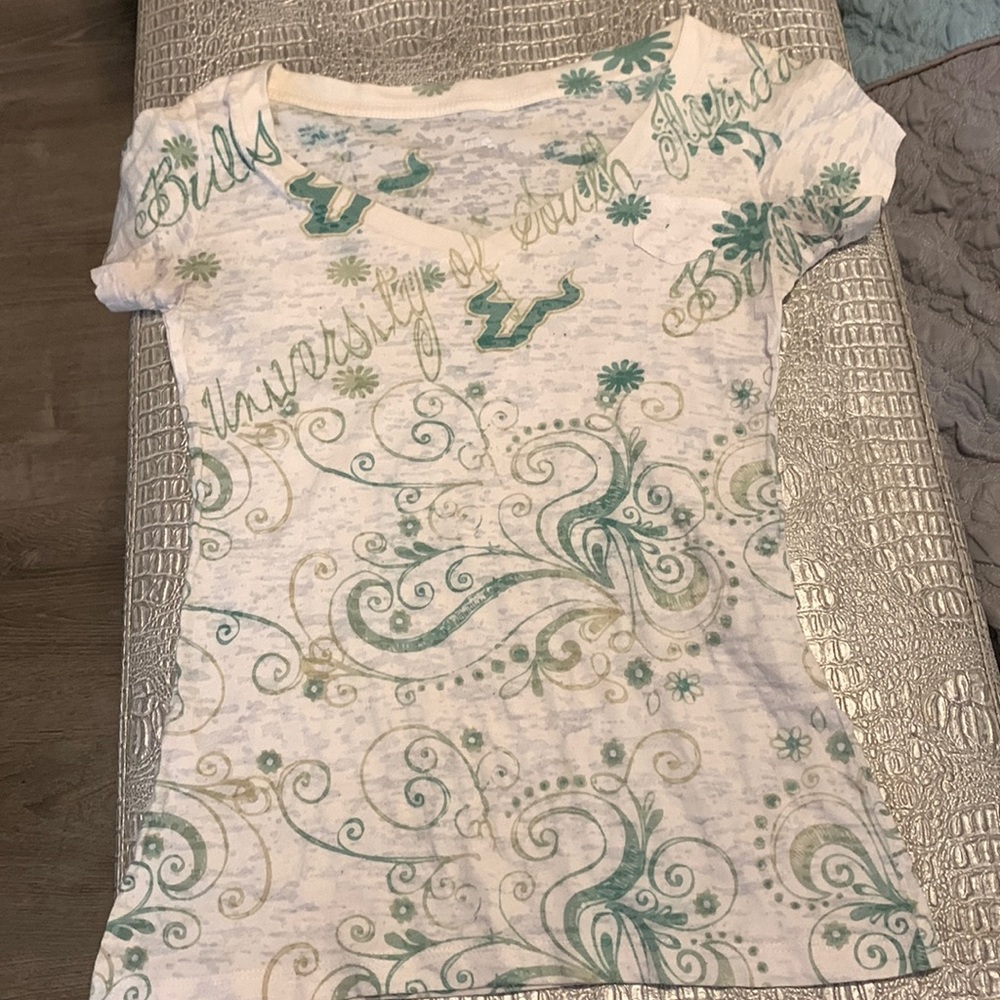 USF tshirt xs